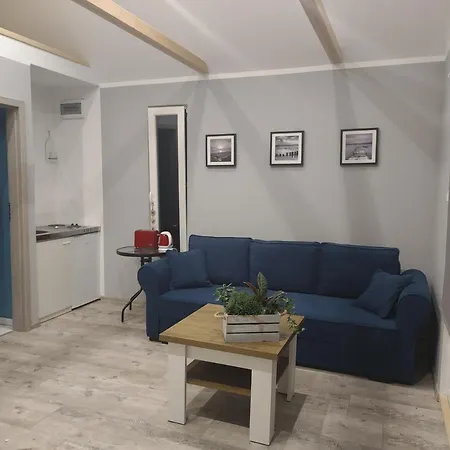 Nadmorskie Slonce 롯지 *